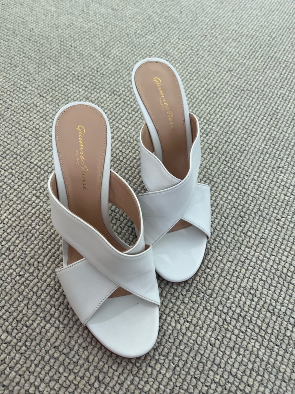 Gianvito Rossi White Leather Crossband Slide Mules